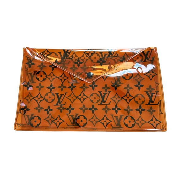 COPY - LUIS VUITTON MONOGRAM CLEAR POUCH - Picture 6 of 7